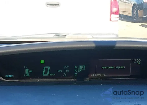 2014 Toyota Prius Three из США, поврежденный, VIN JTDKN3DU9E1735893